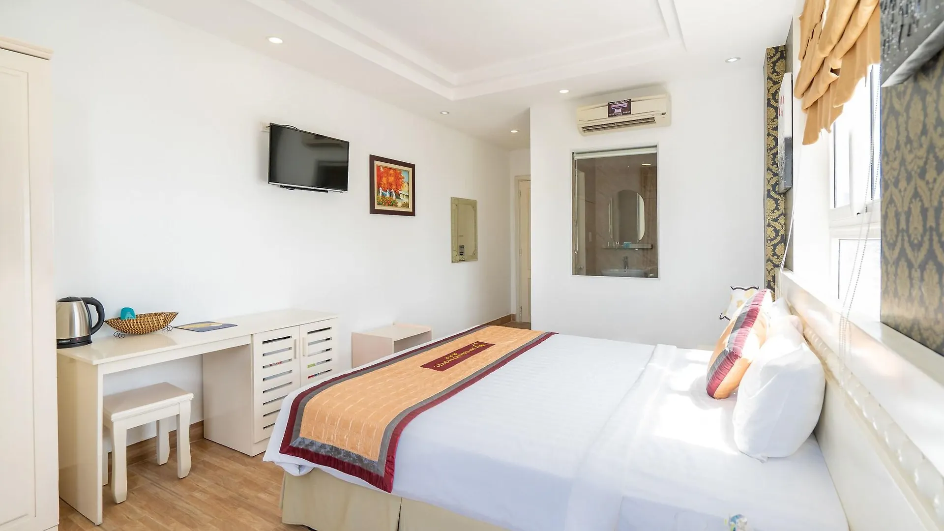 Jay Grand Hotel Danang