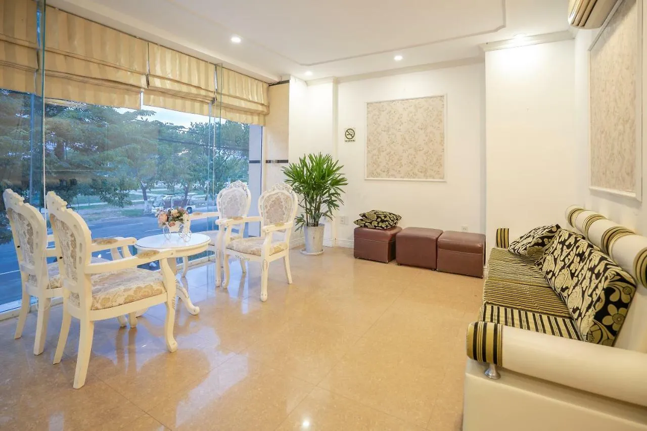 ***  Jay Grand Hotel Danang Vietnam
